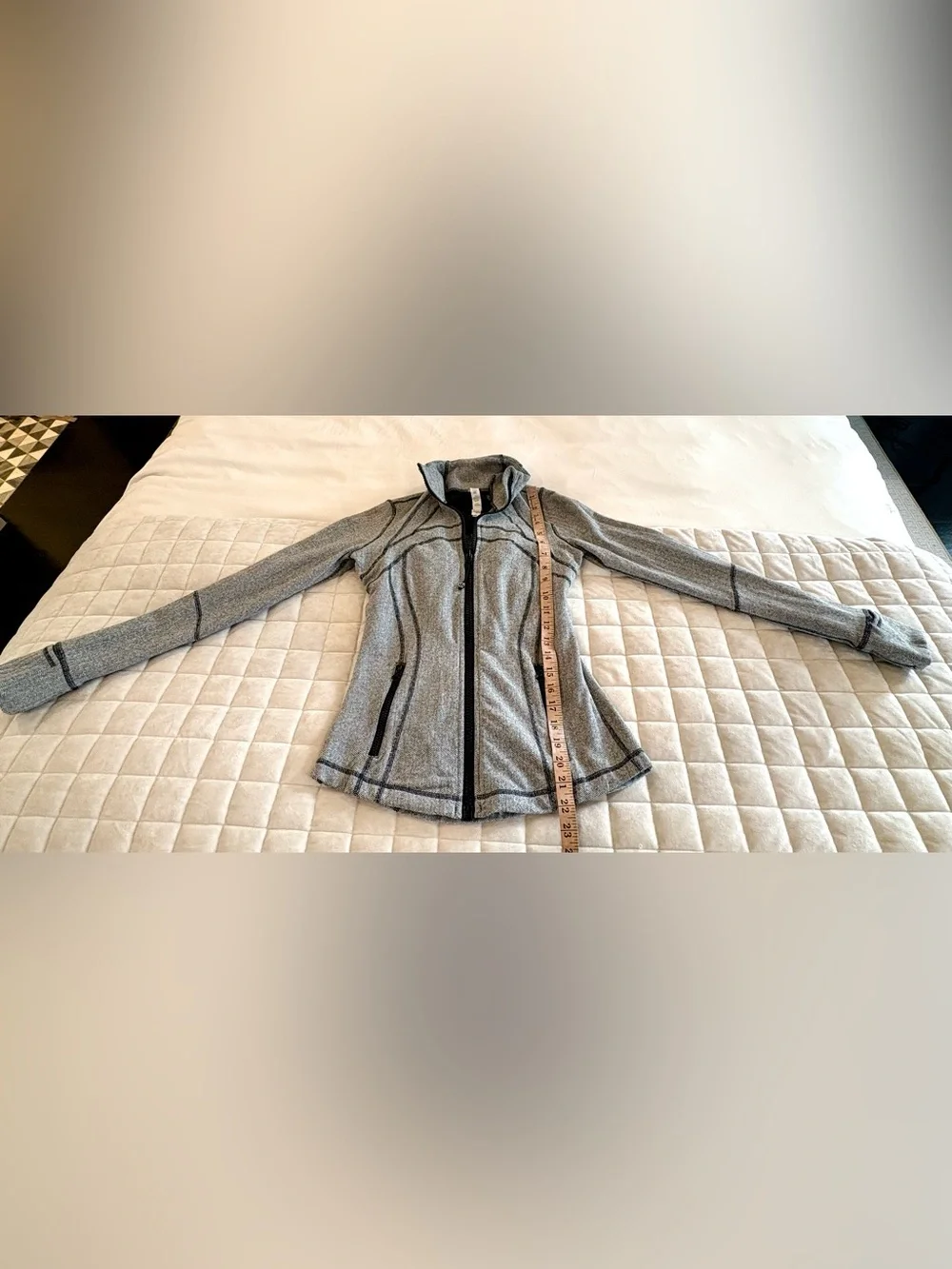 Lululemon Define Jacket Herringbone Grey Black Size 6 Full Zip Fitted EUC